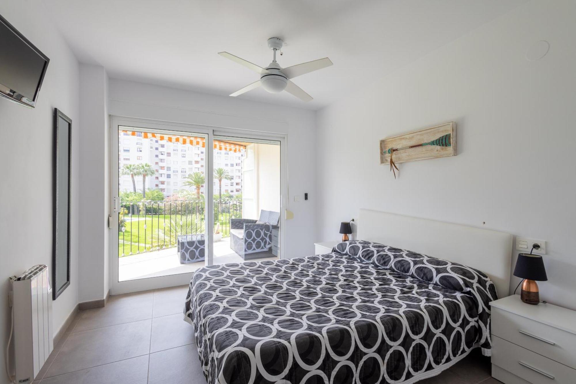 Appartement Residencia De Lujo Frente Al Mar à Playa de Gandia Extérieur photo